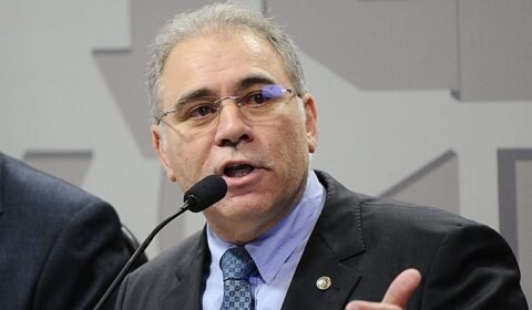 Queiroga defende gestão na Saúde e recebe resposta na Lancet: ‘Fiasco histórico’
