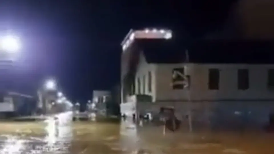 Enchente histórica em Santa Catarina: cidade de Taió está debaixo d’água