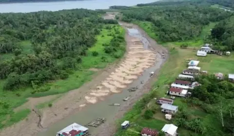 Rio Negro registra nível mais baixo em 121 anos, com 13,59 metros em Manaus