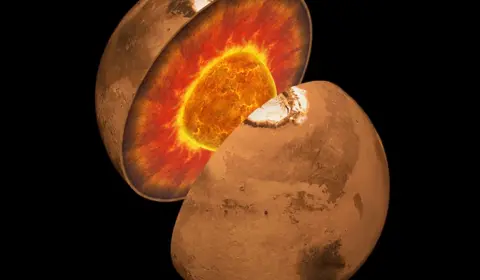 Estudos demonstram que Marte tem camada de rocha derretida em seu interior