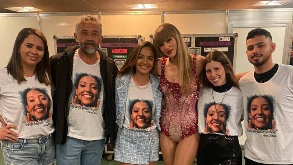 Família de Ana Benevides se encontra com Taylor Swift antes de último show em São Paulo