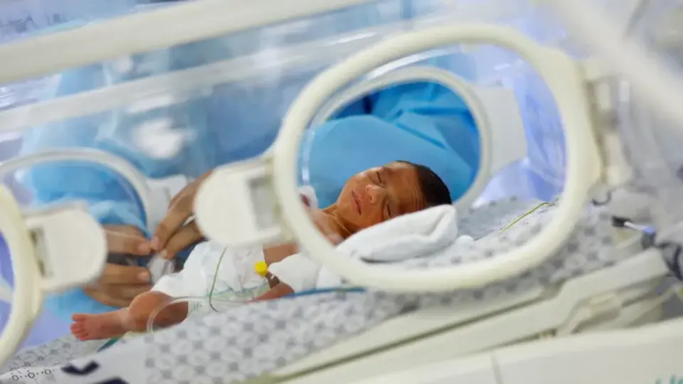 Israel obriga transferência de 31 bebês prematuros para o sul da Faixa de Gaza