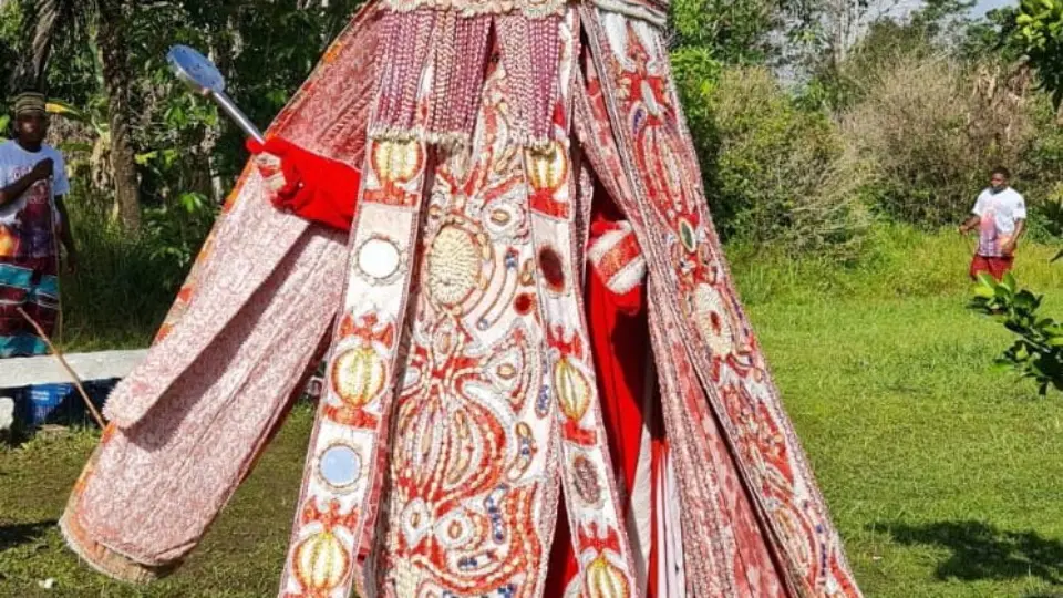 Baba Onilá – Egungun, a ancestralidade reparada