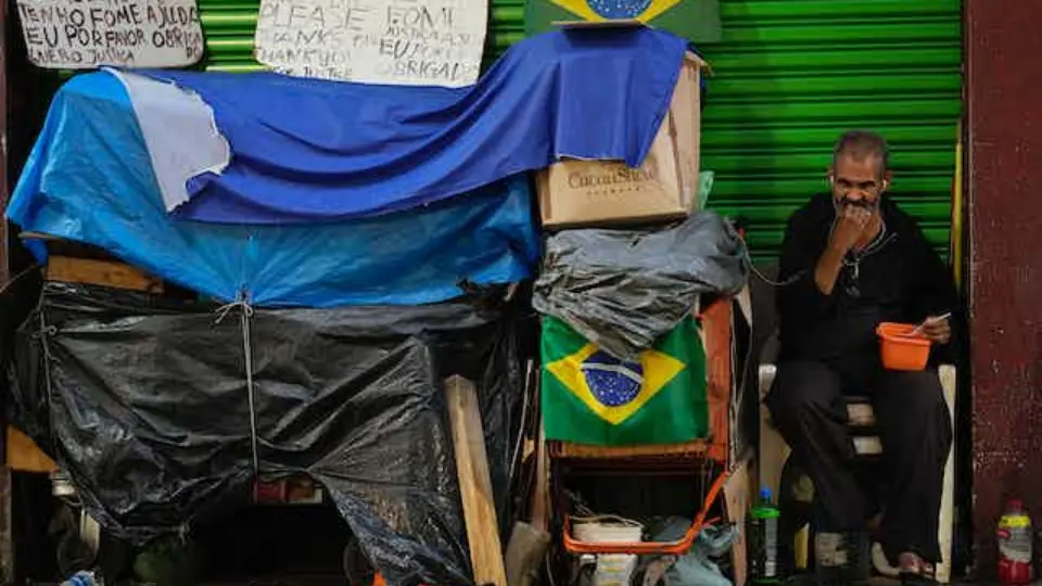 População em situação de rua não para de crescer no Brasil