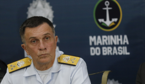 ‘Crime tem interligação entre os portos de Santos e RJ’, diz comandante da Marinha