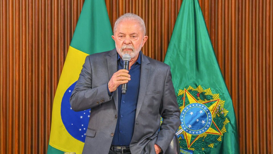 Polícia Federal vai investigar seguidor de Nikolas Ferreira que ameaçou Lula