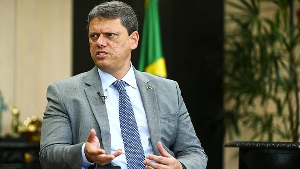 Para ‘reequilibrar contrato’, governo Tarcísio acerta pagar R$ 680 milhões a empresa