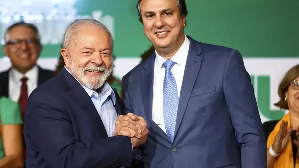 Lula sanciona lei que estabelece diretrizes para valorização de professores