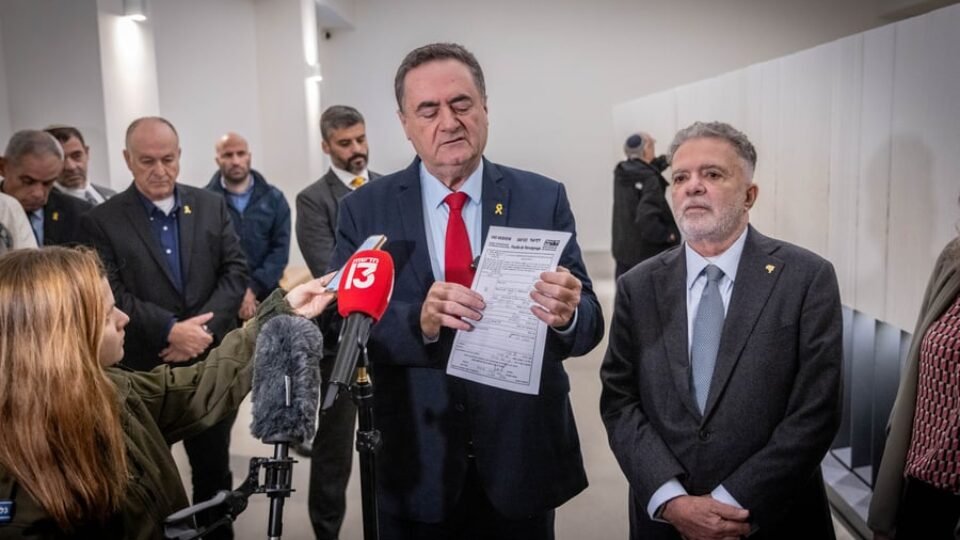Chanceler israelense diz que Lula é persona non grata até que se retrate