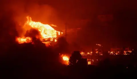Incêndios florestais no Chile causaram 122 mortes; há centenas de desaparecidos