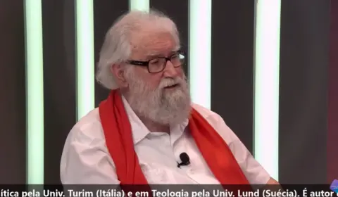 Leonardo Boff conta a perseguição sofrida pela Teologia da Libertação dentro da Igreja Católica