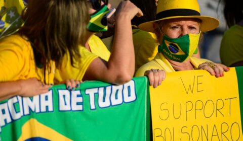 Políticos pagam campanhas nas redes e organizam caravanas para ato a favor de Bolsonaro em SP