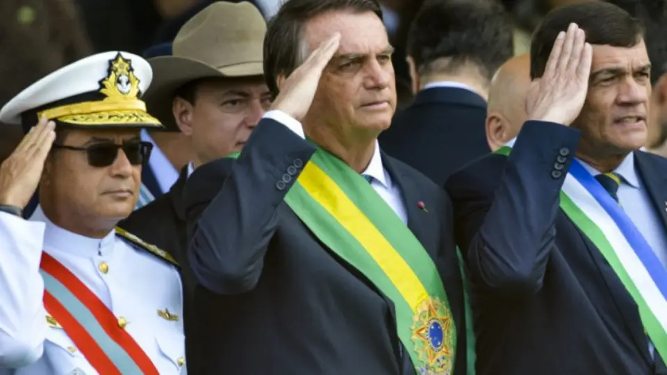 Veja passo a passo até possível condenação e prisão de Bolsonaro