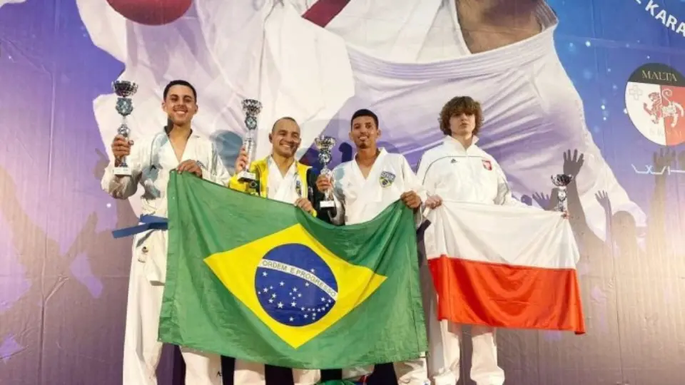 Gari de Ceilândia (DF) conquista ouro em campeonato mundial de karatê na Europa