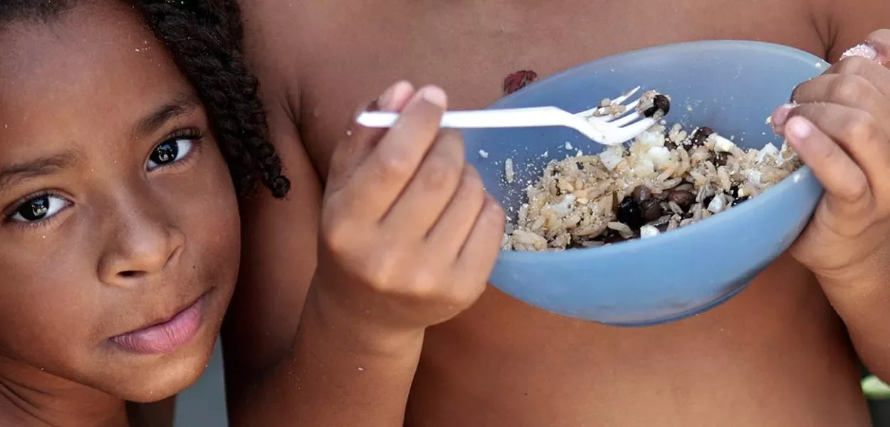 13 milhões de brasileiros deixaram de passar fome em 2023, segundo pesquisa. Foto: Ueslei Marcelino/Reuters