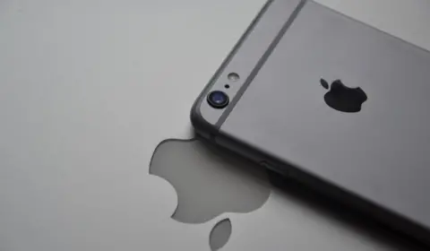 Estados Unidos processam Apple por monopólio no mercado de smartphones