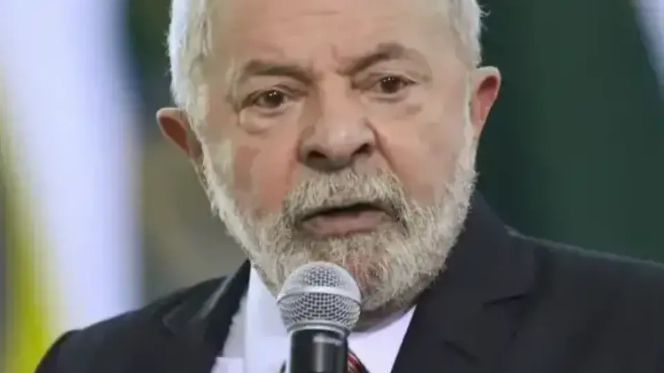 Lula denuncia que Campos Neto trabalha contra o país, sob influência de Tarcísio
