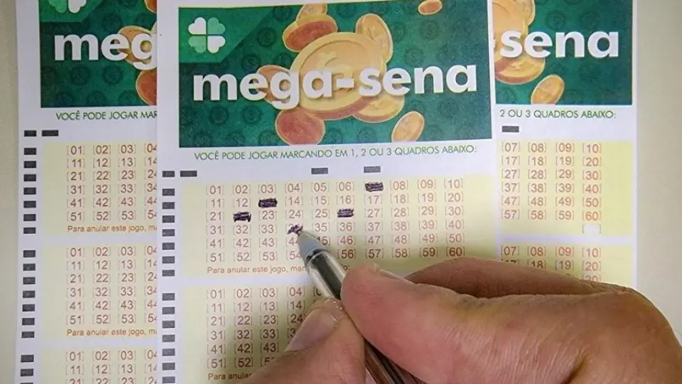Mega-Sena 2698 acumula e premiação vai a R$ 12 milhões