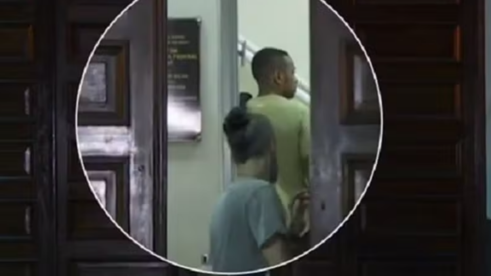 Robinho: preso pela PF, ex-jogador vai cumprir nove anos por estupro
