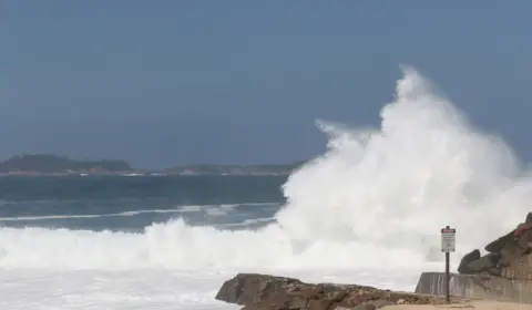 Tempo: SP e RJ têm alertas para ressaca no litoral e tempestade de granizo hoje