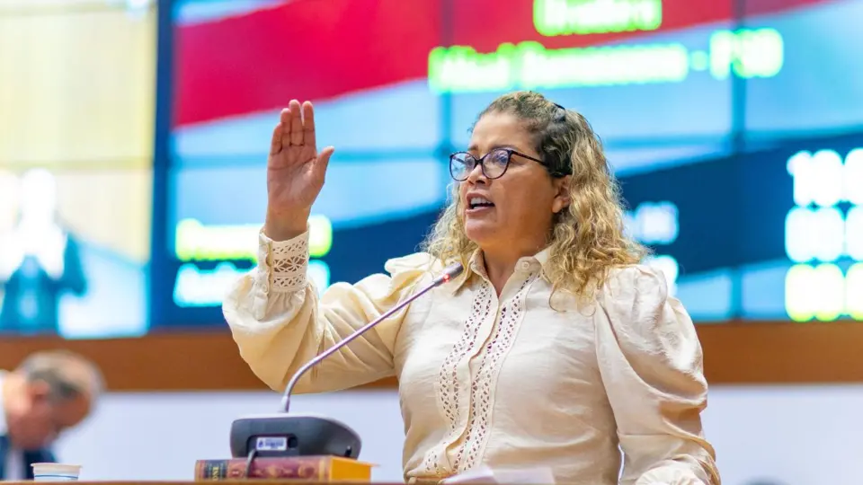 Deputada do Maranhão sugere solenidade só com homens: ‘Mulher deve submissão’