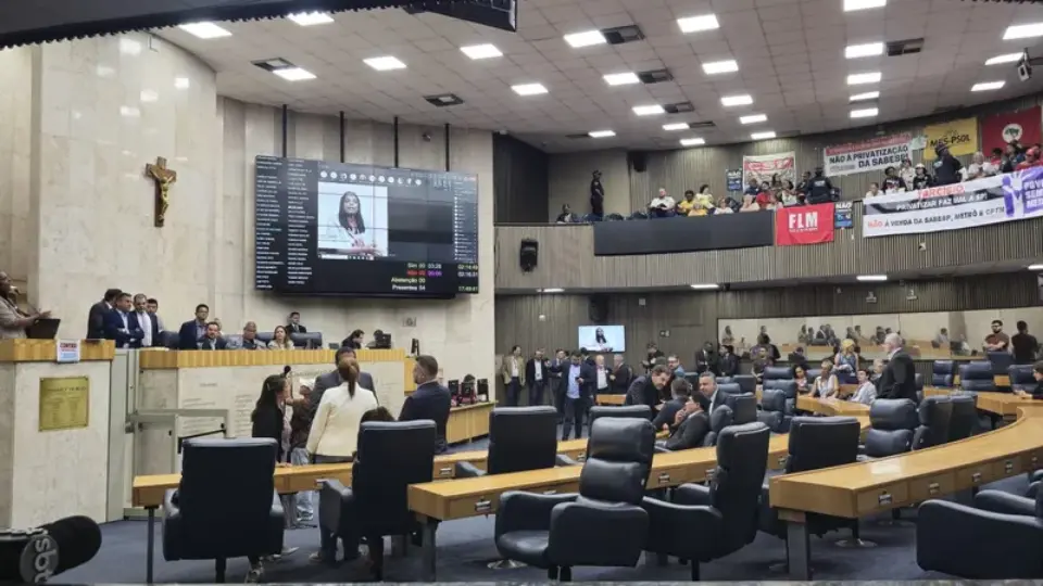 Privatização da Sabesp é aprovada pela Câmara dos Vereadores de SP sob protestos