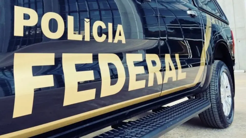 Lesa Pátria: PF faz buscas contra suspeitos de financiar ônibus para ataques do 8/1