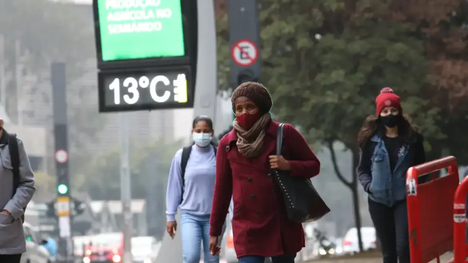 Previsão do tempo: primeira onda de frio do inverno chega ao Brasil neste final de semana