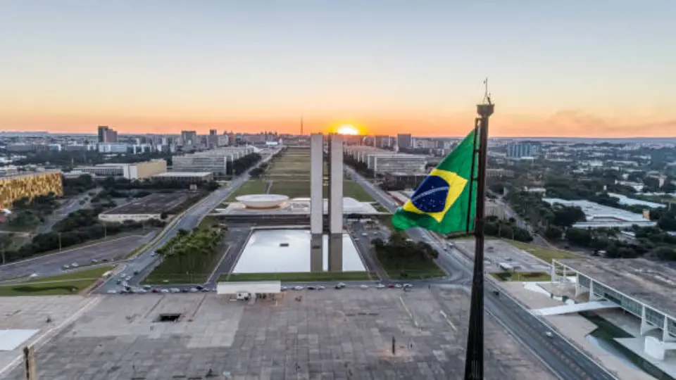 Brasil pós-Bolsonaro tem maior avanço em liberdade de expressão, diz ONG