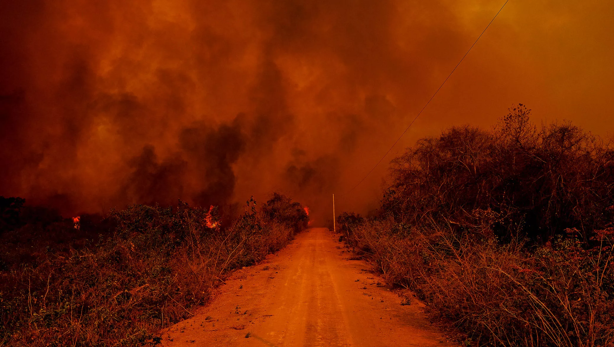 Ar seco e falta de chuvas na região centro-oeste agrava situação dos incêndios criminosos que estão devastando Pantanal (Foto: Mayke Toscano/Secom-MT)