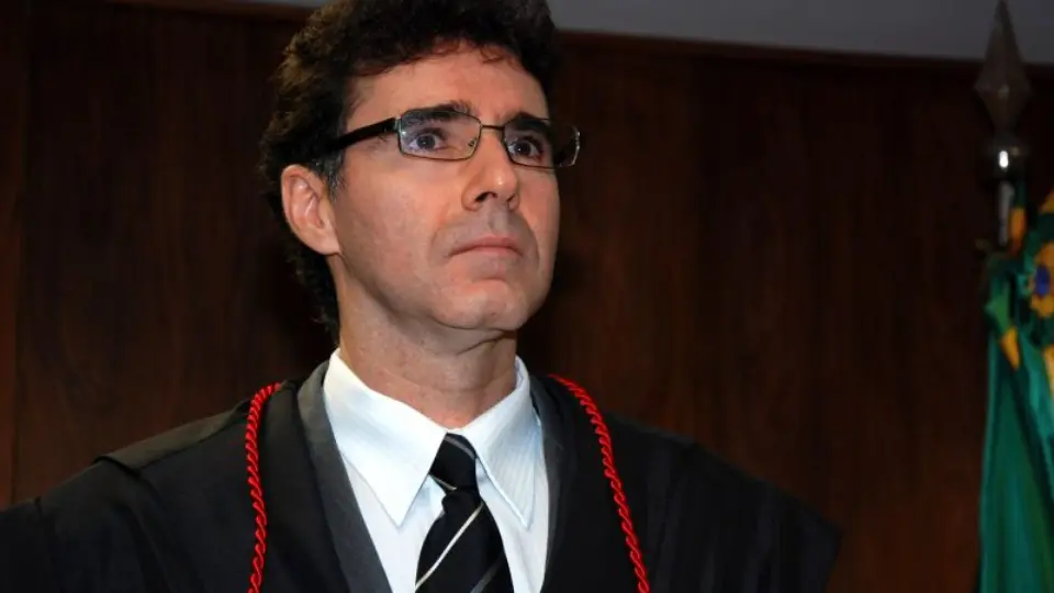 MP do TCU aponta conflito de interesses em aproximação de Campos Neto e Tarcísio
