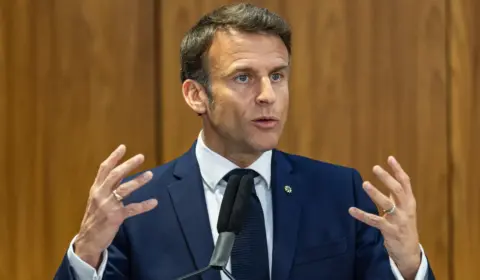Macron dissolve Assembleia Nacional após derrota nas eleições do Parlamento Europeu