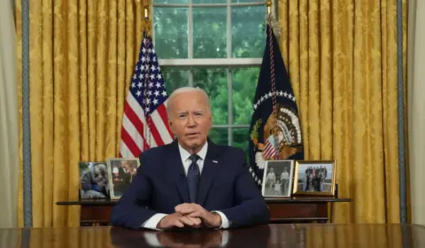 Biden admite possibilidade de renunciar à candidatura; presidente está com Covid-19