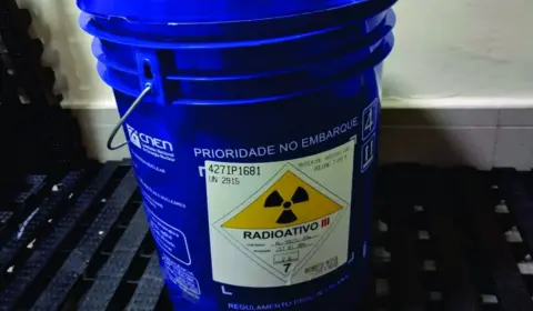 Veículo com 5 embalagens de material radioativo é furtado em SP