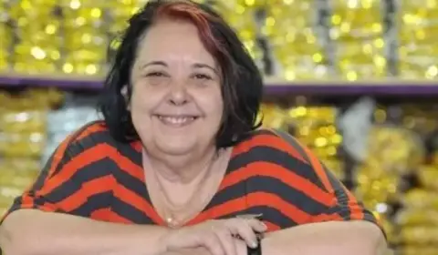 Morre a carnavalesca Rosa Magalhães, maior campeã do Sambódromo do RJ