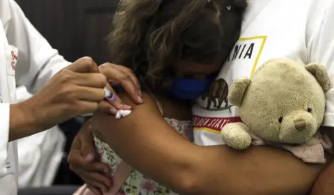 Brasil aumenta vacinação infantil no governo Lula, afirma Unicef