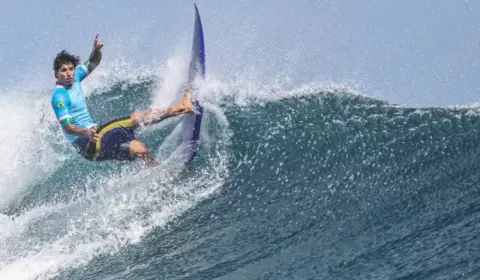 Gabriel Medina conquista medalha de bronze nas Olimpíadas de Paris