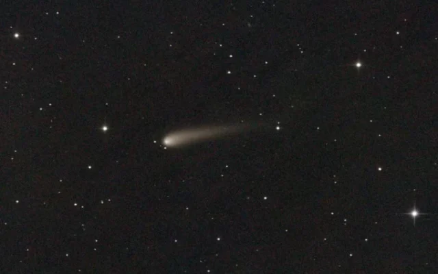 ‘Cometa do Século’ poderá ser observado no Brasil na próxima semana